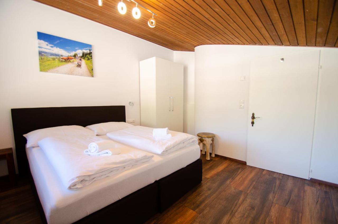 Penthouse Eightyone By All In One Apartments Kaprun Ngoại thất bức ảnh