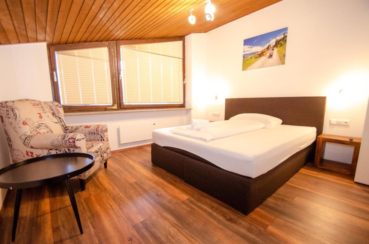 Penthouse Eightyone By All In One Apartments Kaprun Ngoại thất bức ảnh